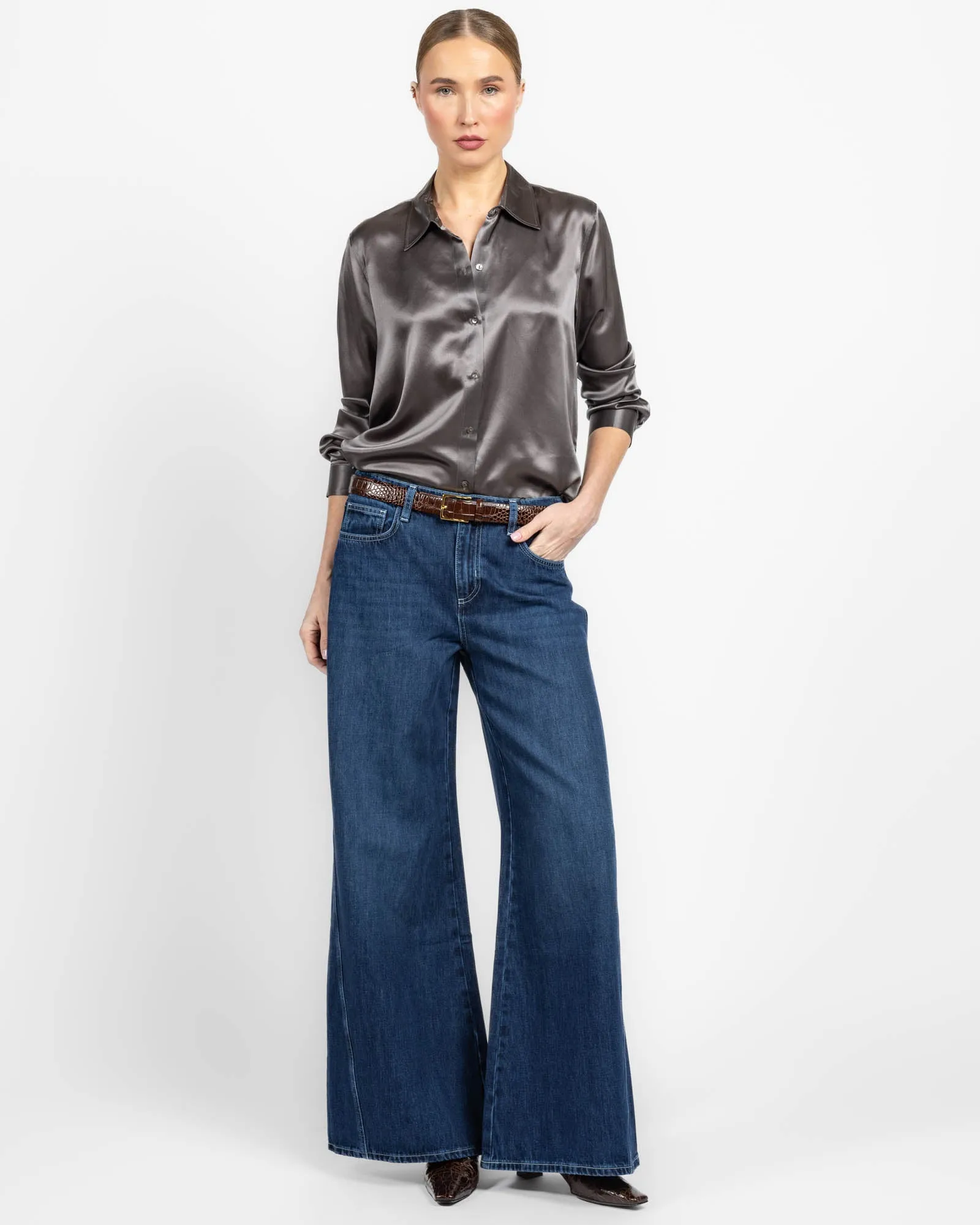 Beau High Rise T-Seam Jeans sold by TNT Fashion product image thumbnail 2