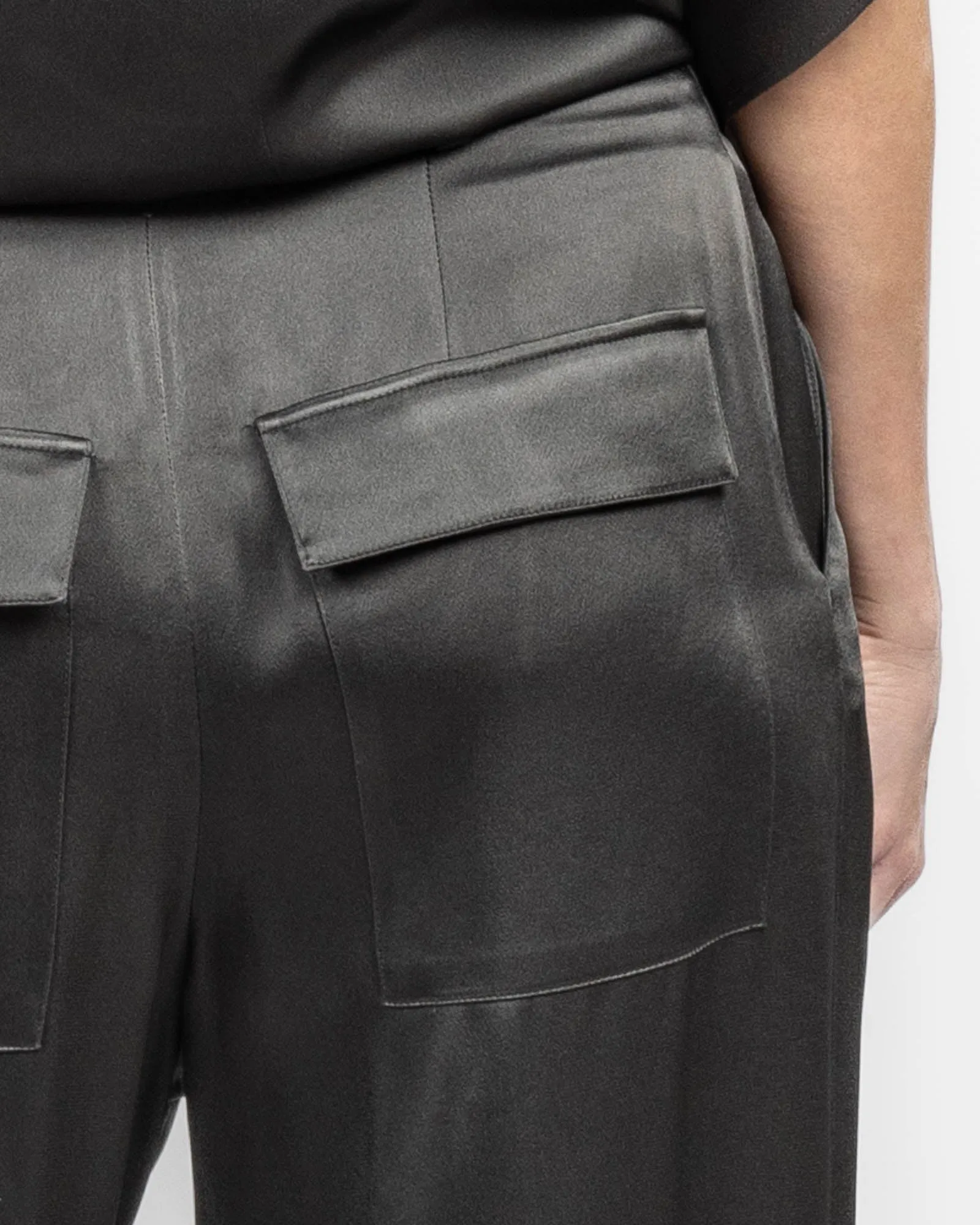 Relaxed Pleated Pants sold by TNT Fashion product image thumbnail 5