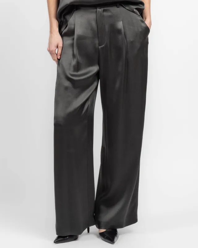 Relaxed Pleated Pants made by LAPOINTE