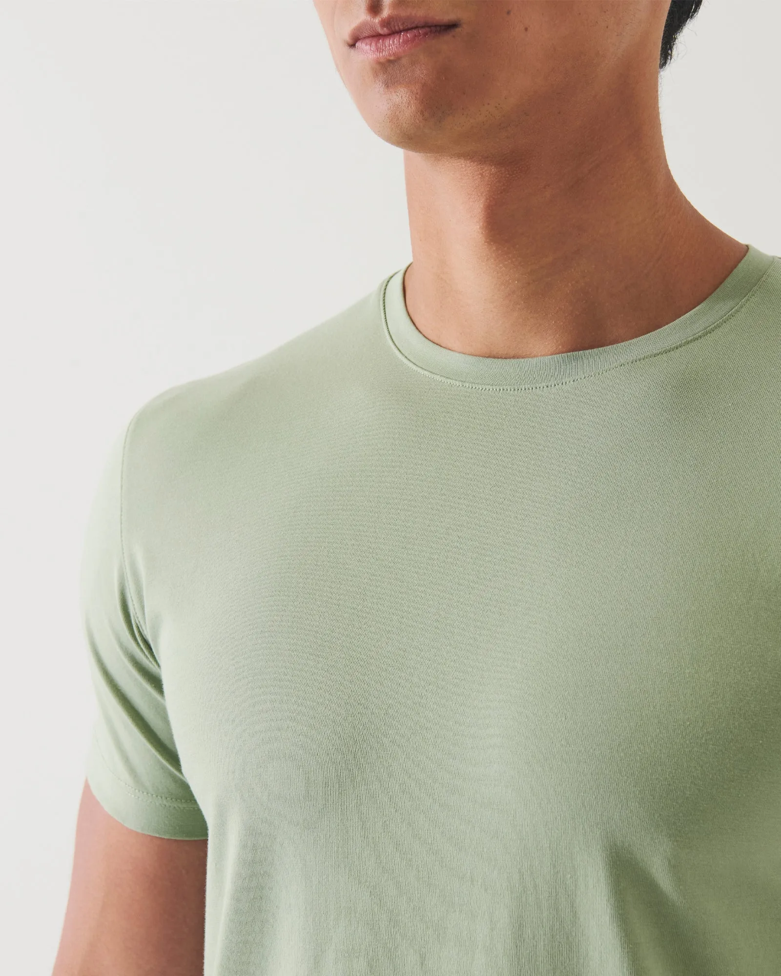 Short Sleeve Stretch Crew Tee sold by TNT Fashion product image thumbnail 3