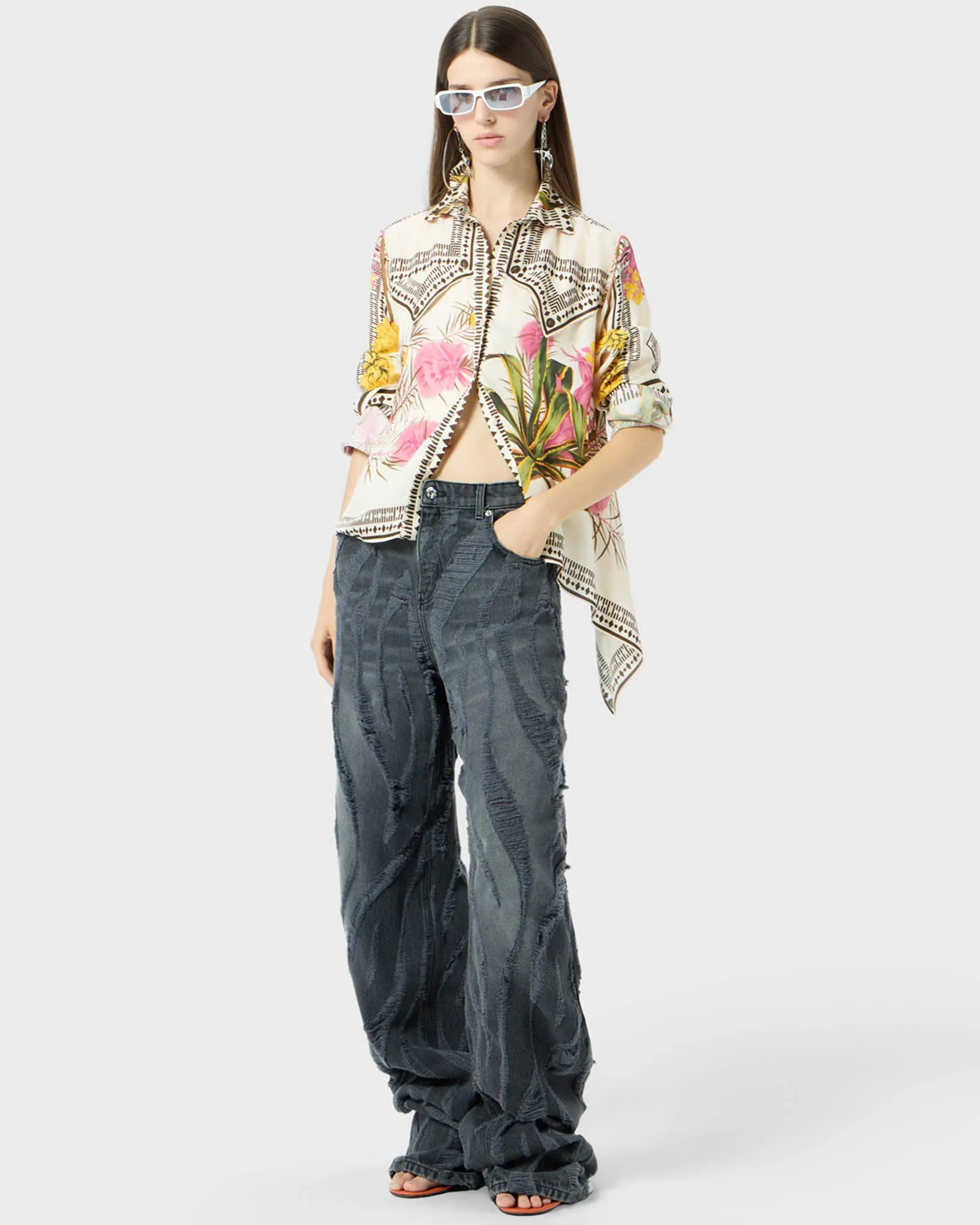Print Top sold by TNT Fashion product image thumbnail 3