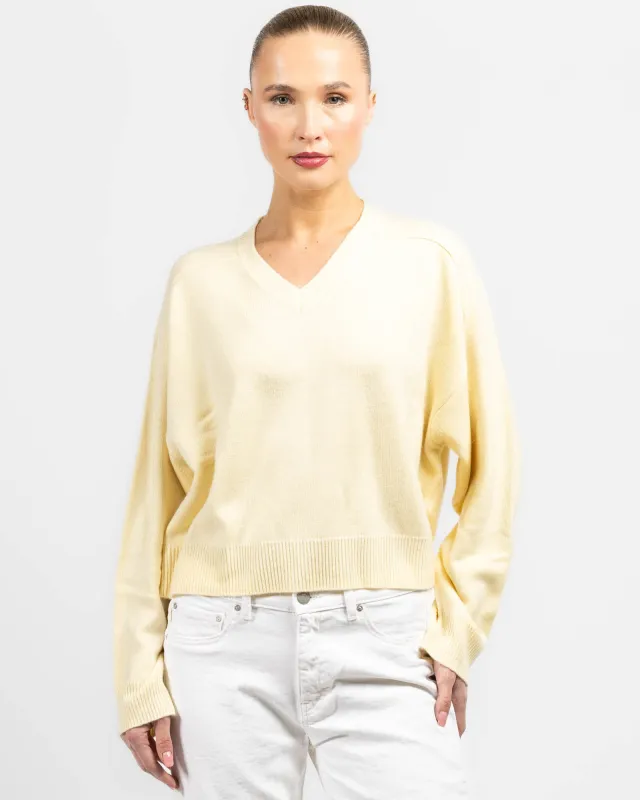 Anzor V-neck Sweater sold by TNT Fashion