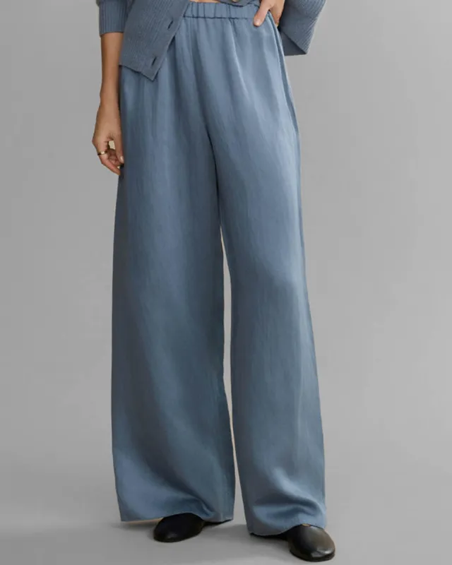 Summer Demi Pant sold by TNT Fashion