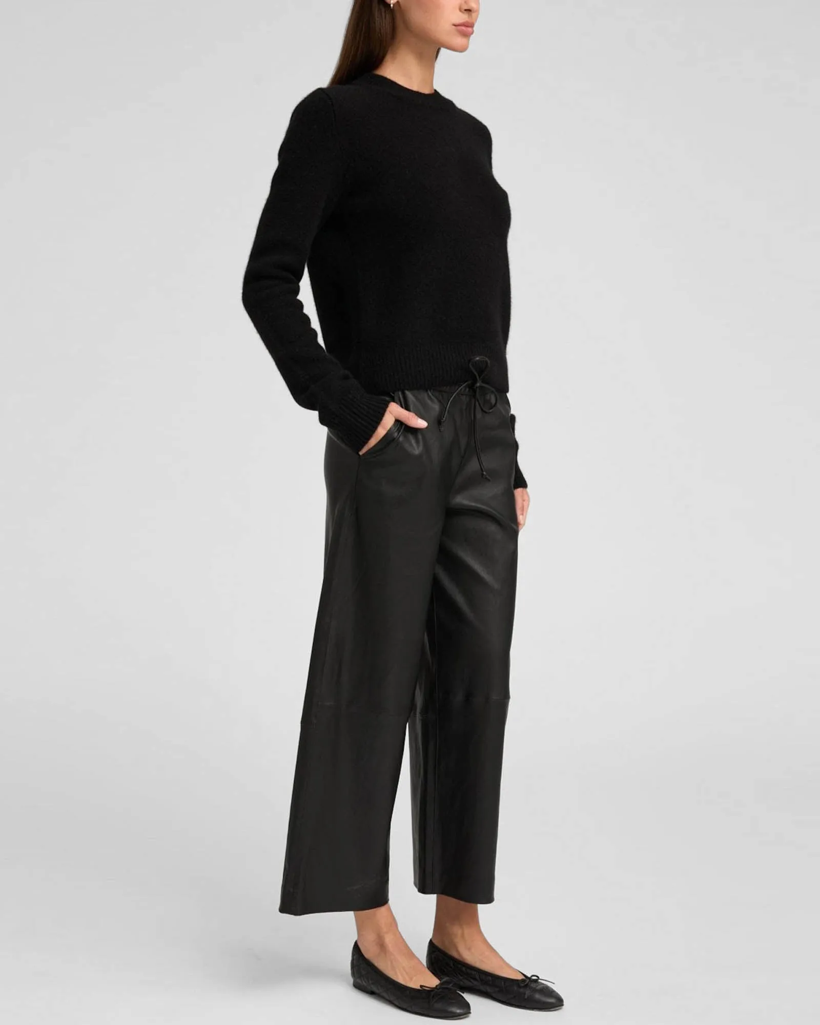 Cropped Baggy Pants sold by TNT Fashion product image thumbnail 4