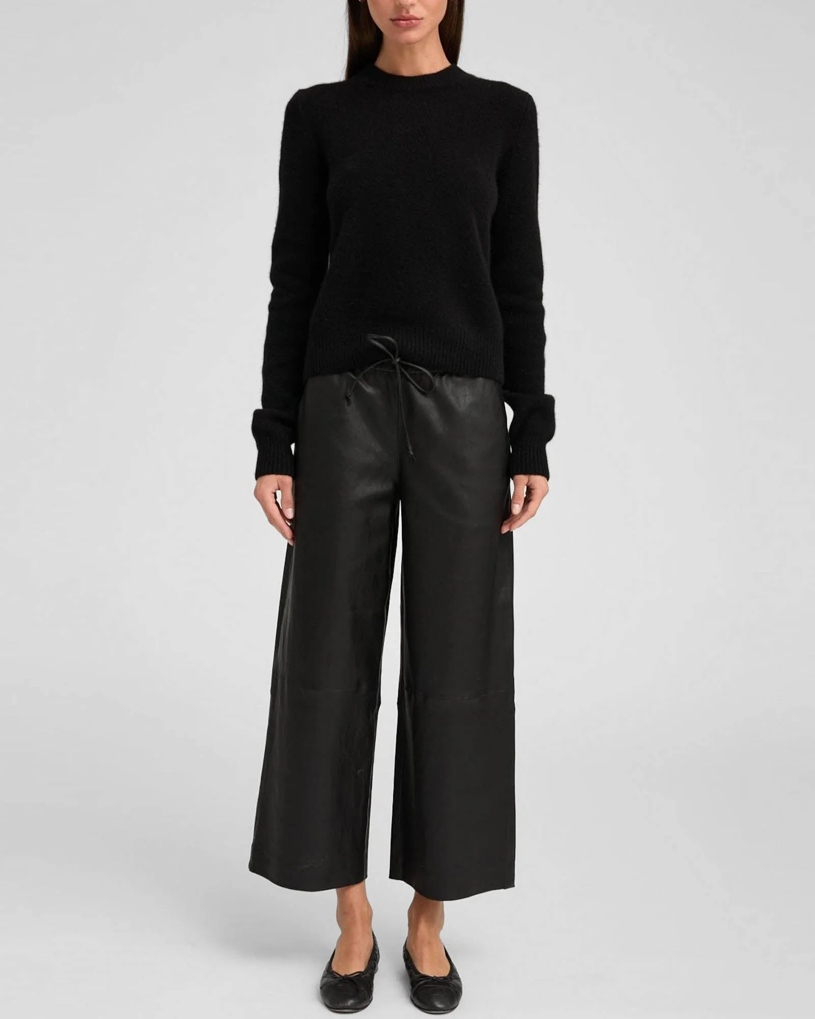 Cropped Baggy Pants sold by TNT Fashion product image thumbnail 2