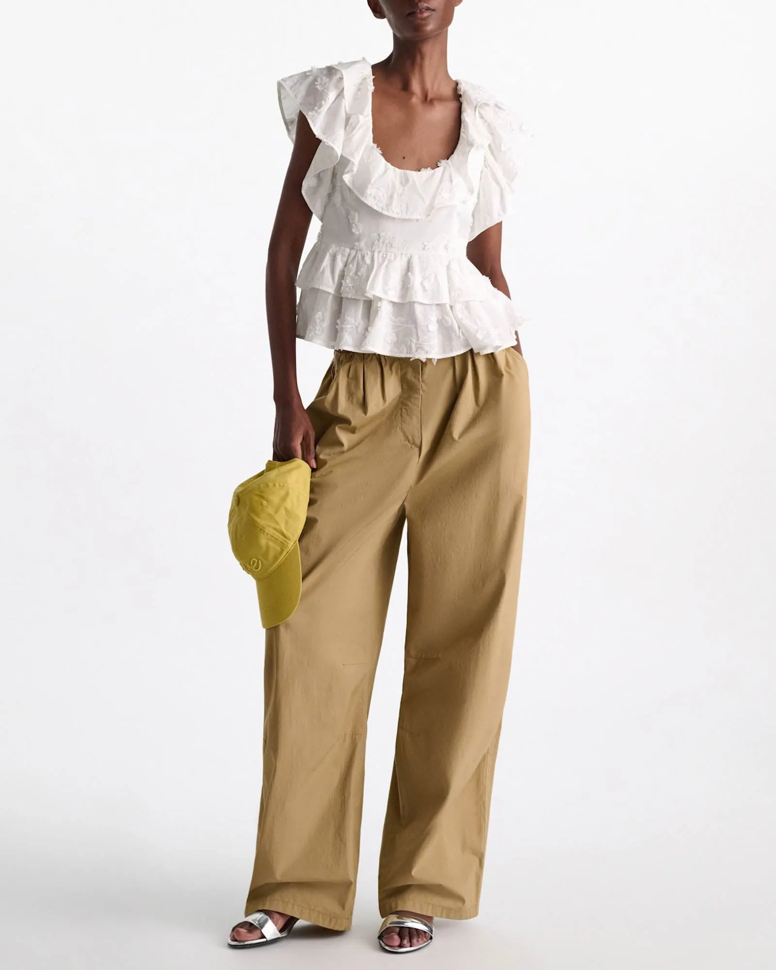 Light Volumes Top sold by TNT Fashion product image thumbnail 2