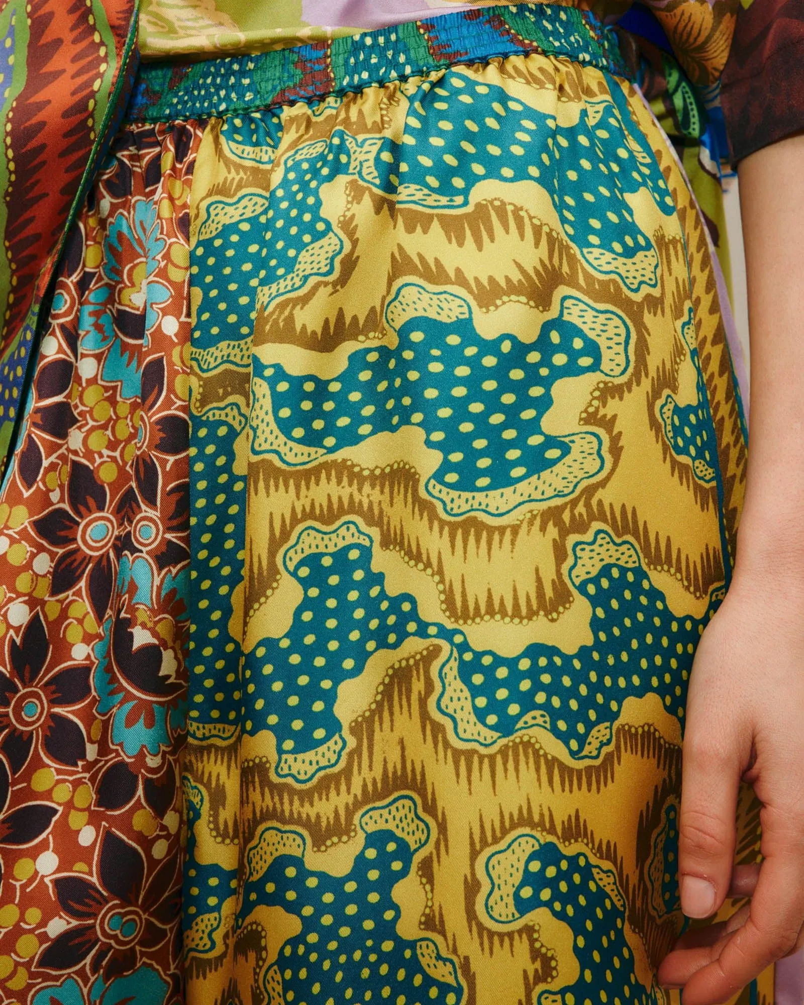 Arnie Short sold by TNT Fashion product image thumbnail 5