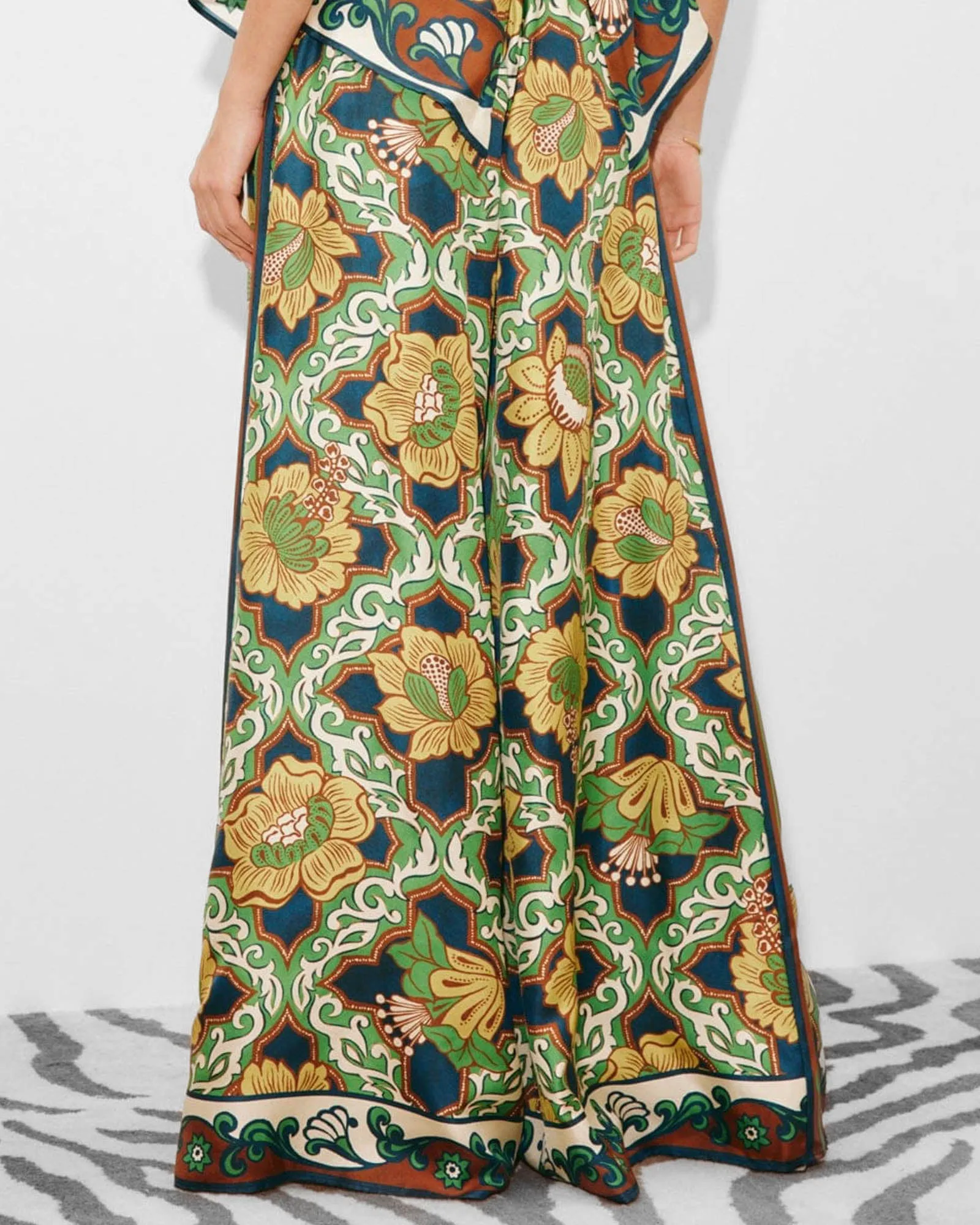 Liana Pant sold by TNT Fashion product image thumbnail 3