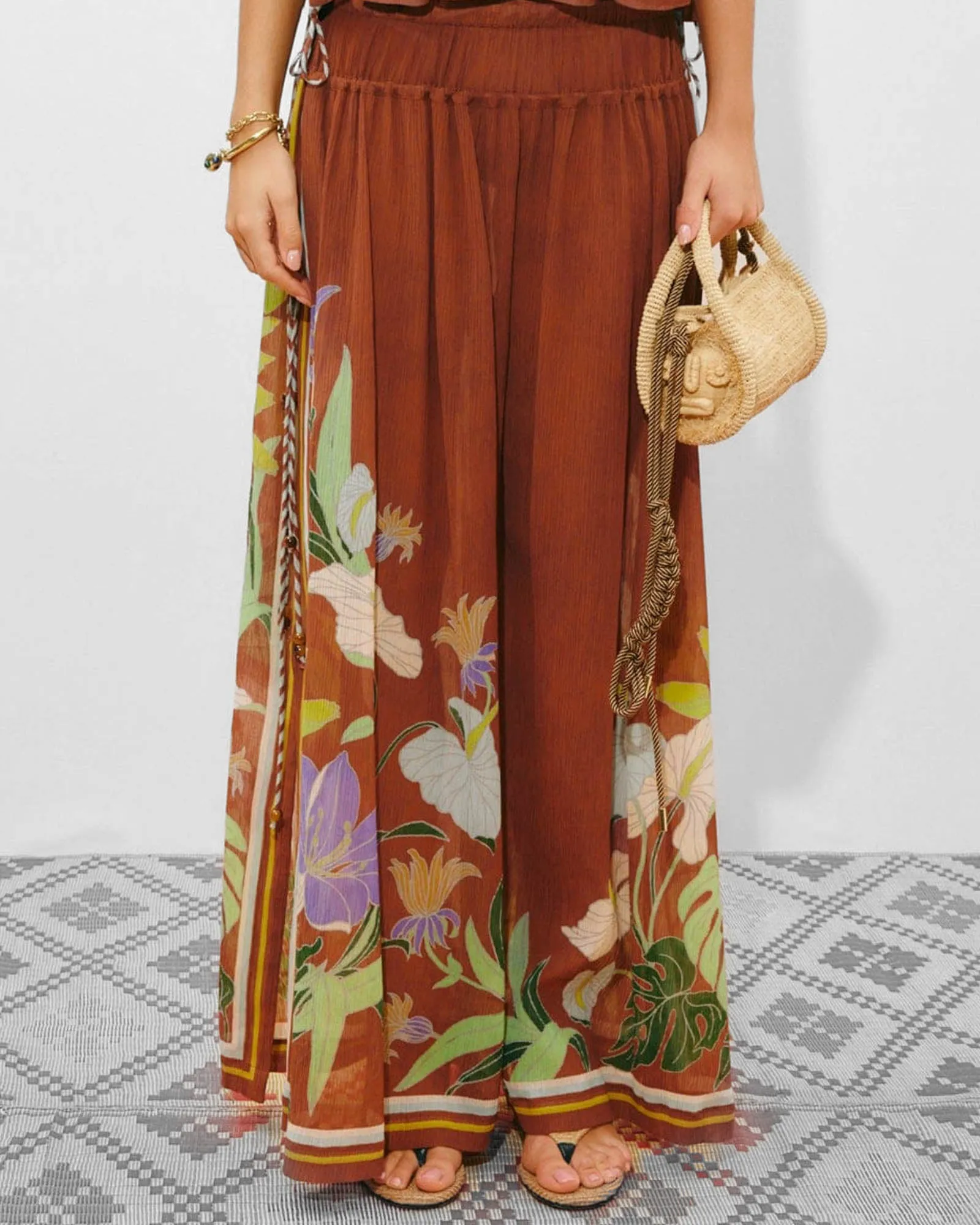 Alfe Ruched Pant sold by TNT Fashion