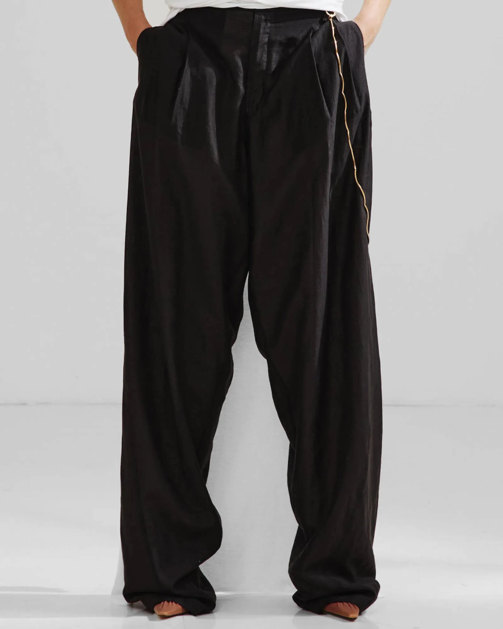 Phebe Chain Pant sold by TNT Fashion