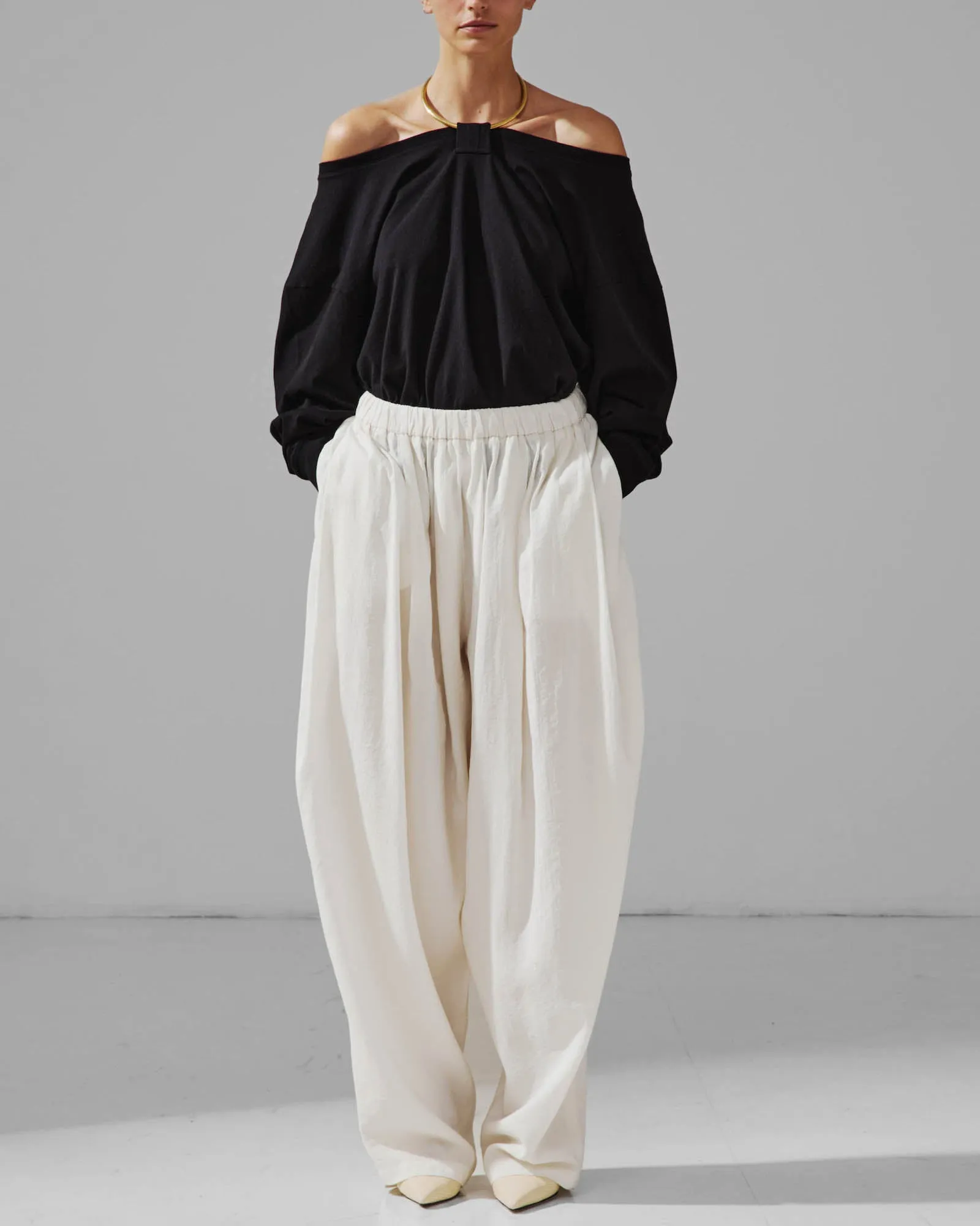 Simona Balloon Pant sold by TNT Fashion product image thumbnail 2
