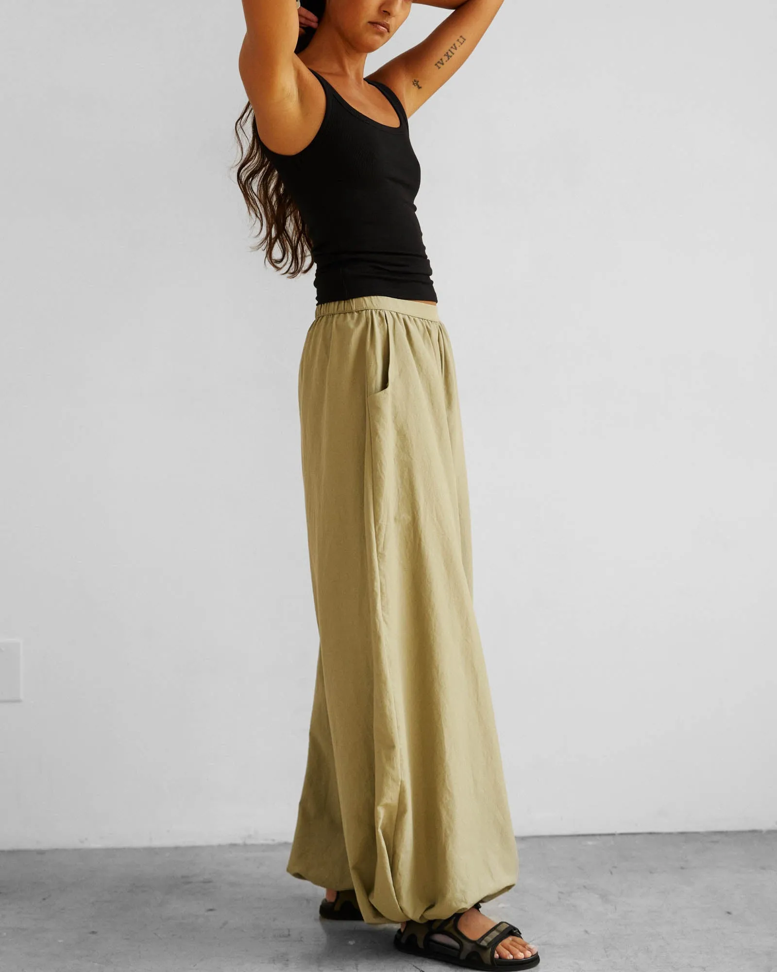 Balloon Pant sold by TNT Fashion product image thumbnail 4
