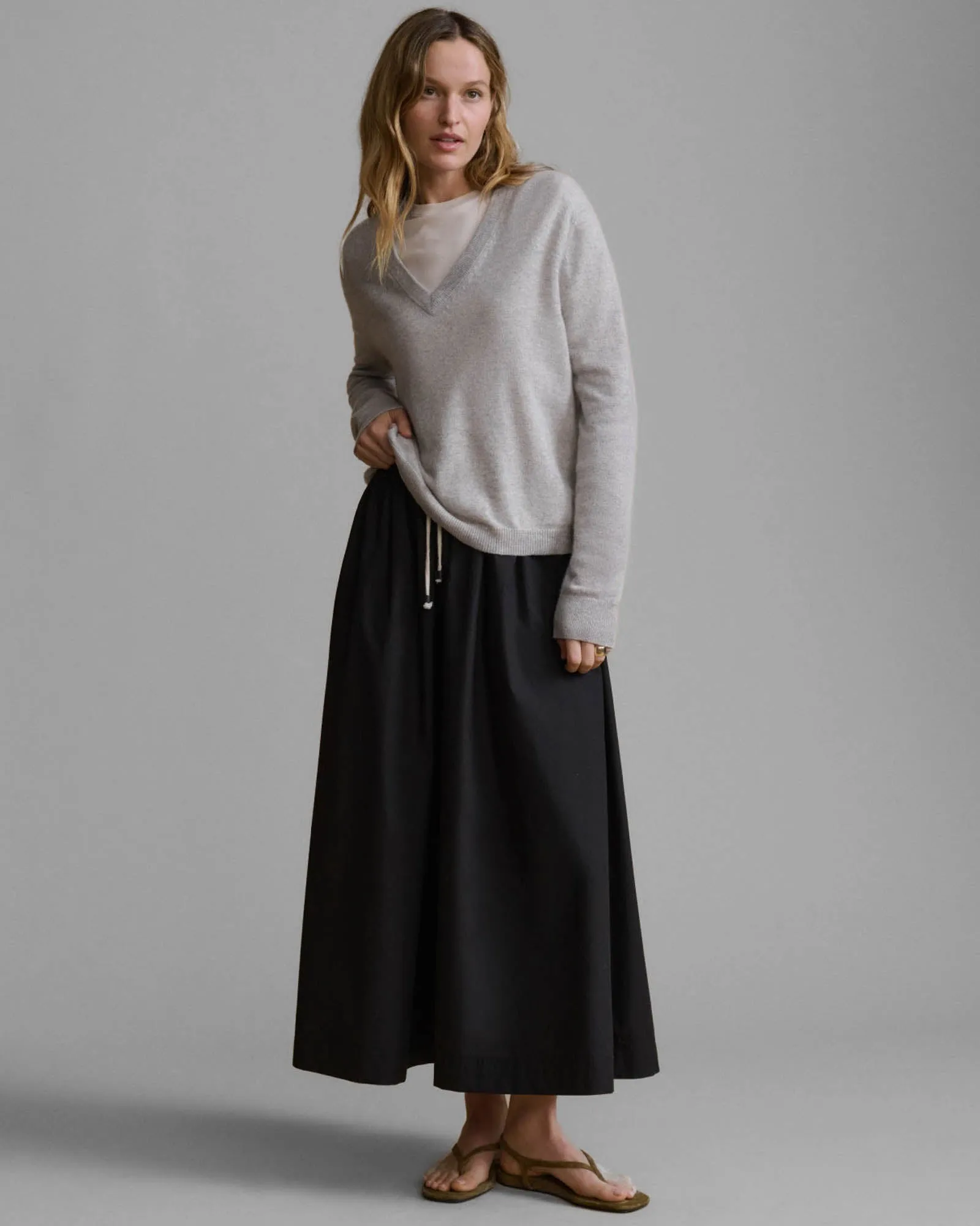 Flynn Cashmere V-Neck sold by TNT Fashion product image thumbnail 2