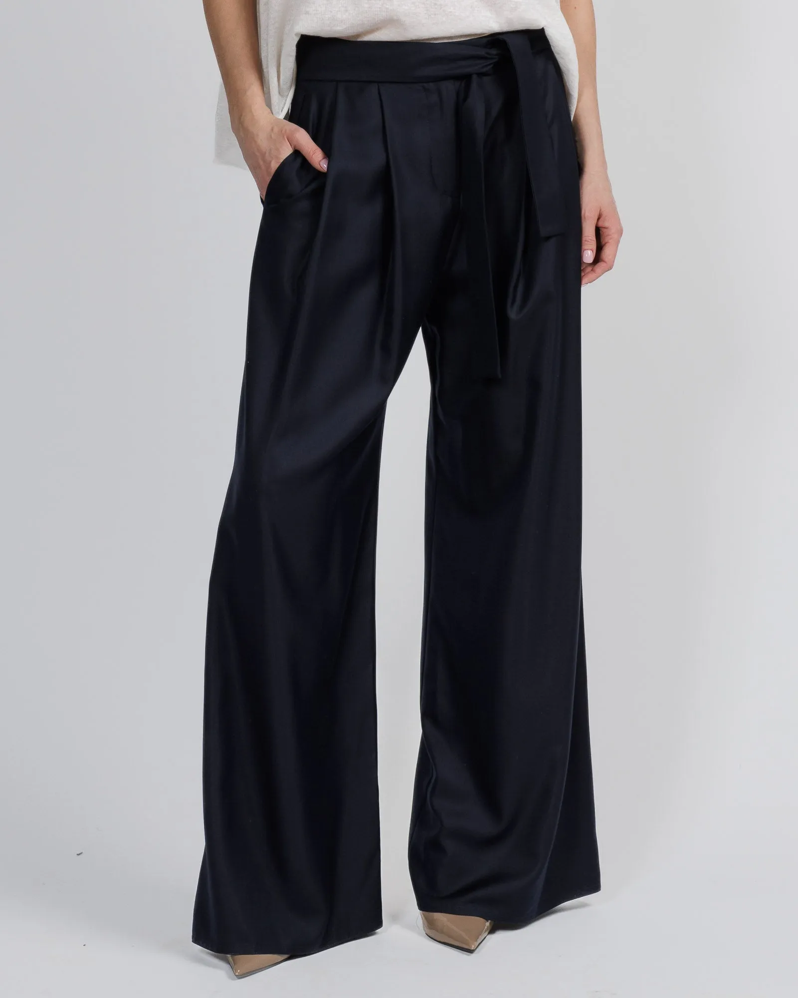 Wide Leg Pant With Belt sold by TNT Fashion