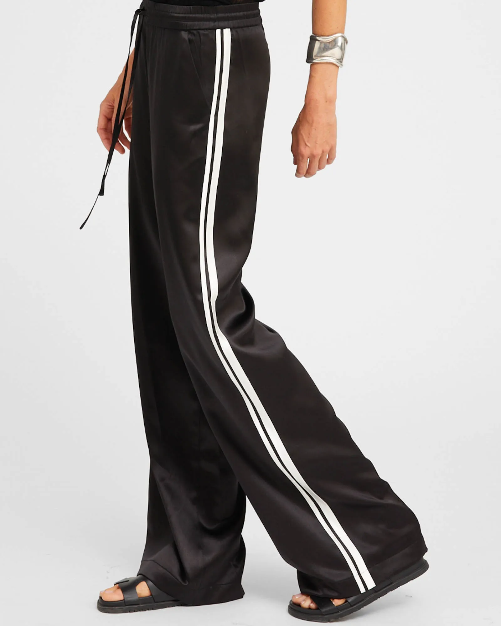 Baggy Athletic Pants sold by TNT Fashion