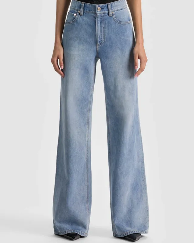 Chic Jean made by Alice + Olivia