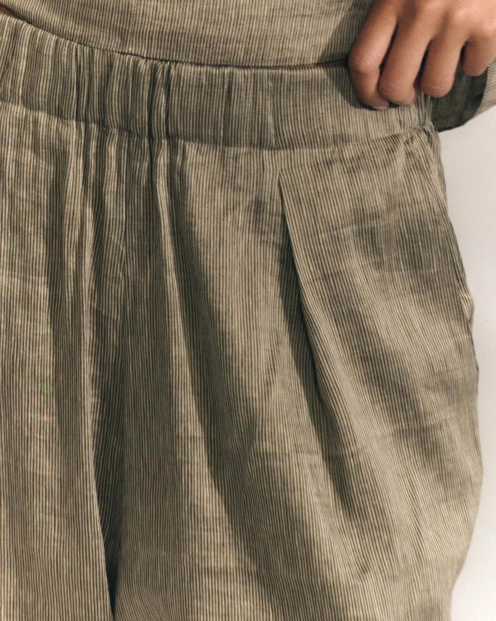 Aria Pants sold by TNT Fashion product image thumbnail 4