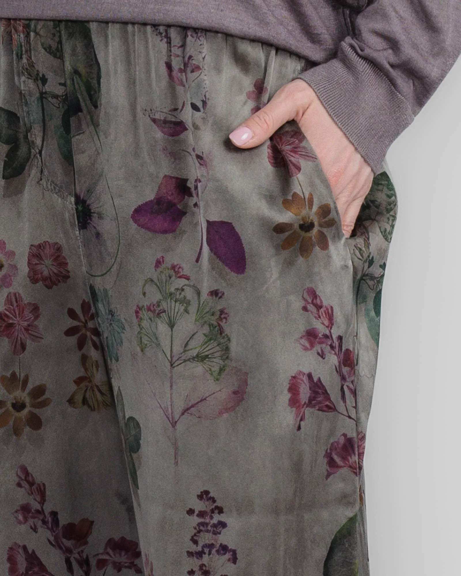 Fade Effect Pant sold by TNT Fashion product image thumbnail 5