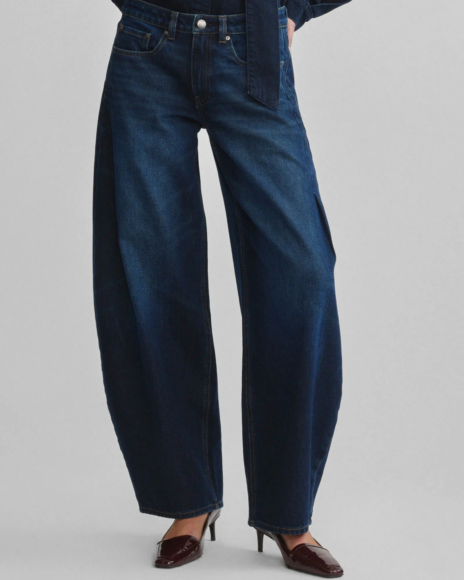 Rori Horseshoe Jean sold by TNT Fashion