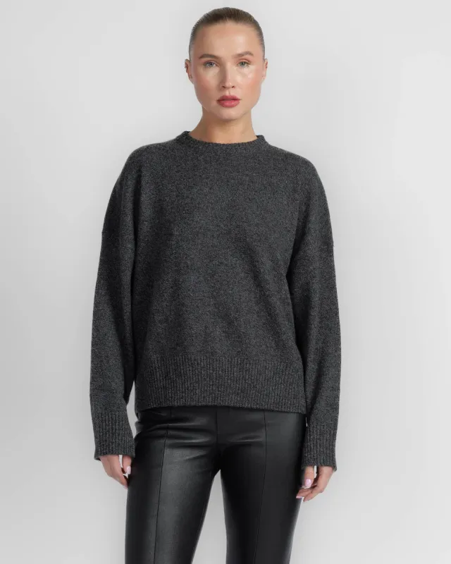 Anton Crewneck Sweater made by Loulou De Saison