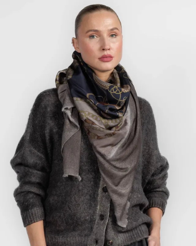 One Of Kind Scarf made by Avant Toi