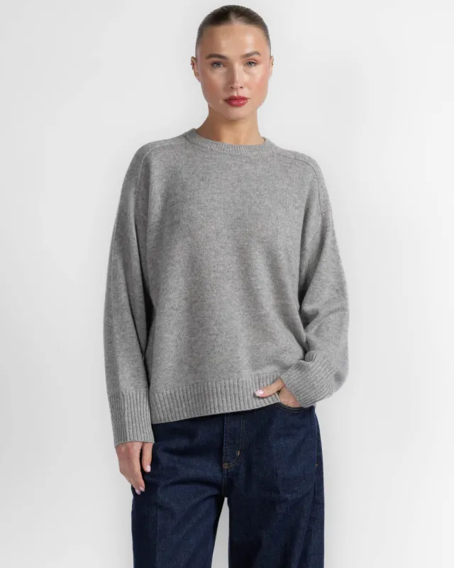 Saddle Crewneck made by White + Warren