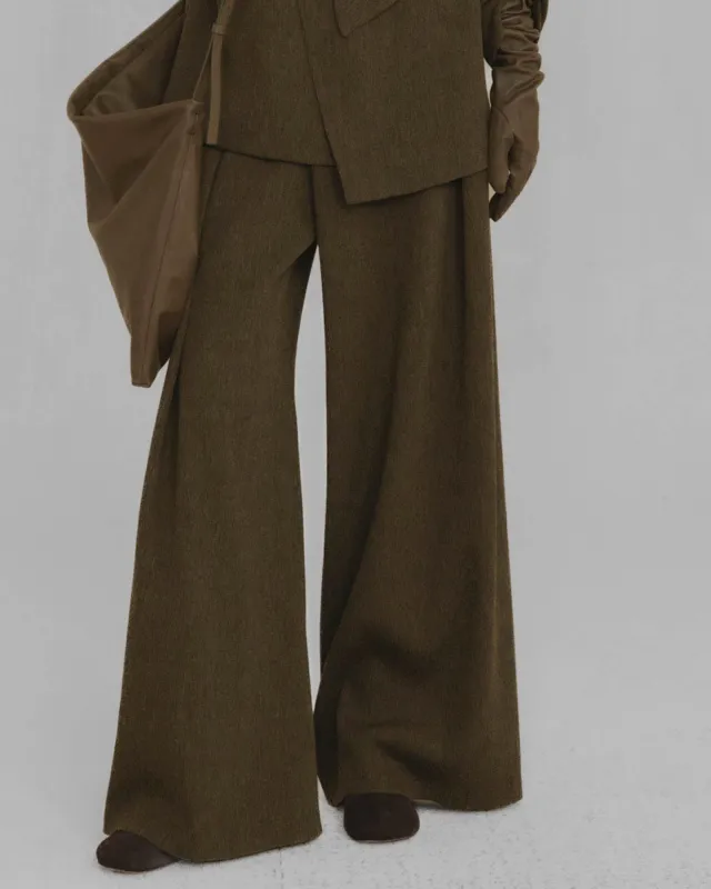 Camino Pants made by Cortana