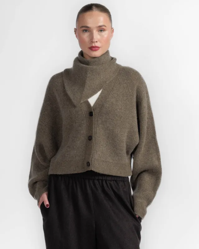 Derios Cardigan With Scarf made by Le Kasha