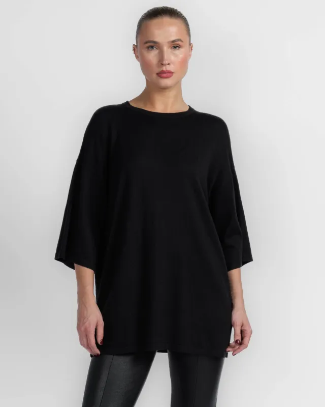 Agnette Sweater made by Lisa Yang
