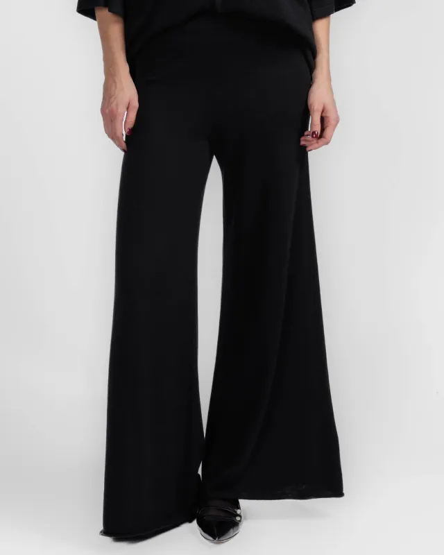 Ainsley Trousers made by Lisa Yang