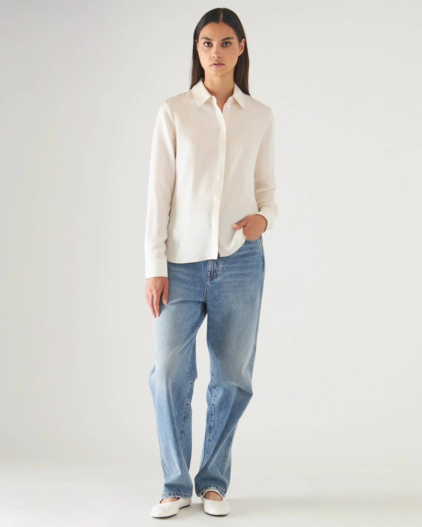 Silk Classic Shirt sold by TNT Fashion product image thumbnail 2