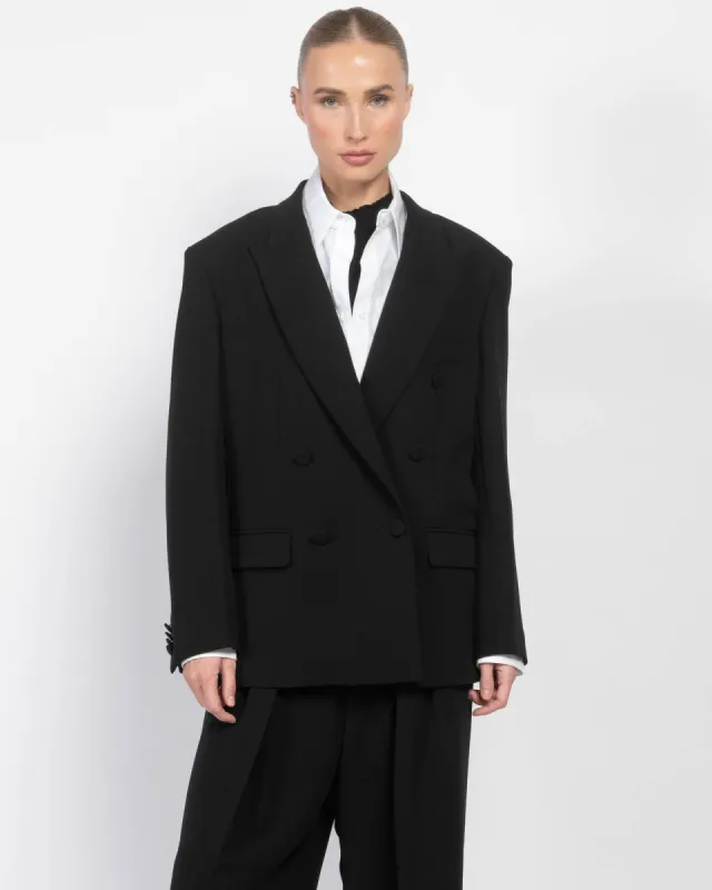 Blazer sold by TNT Fashion