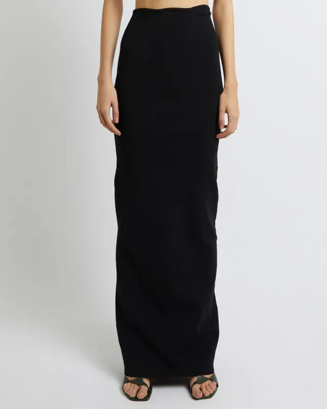 Maparadita Skirt sold by TNT Fashion