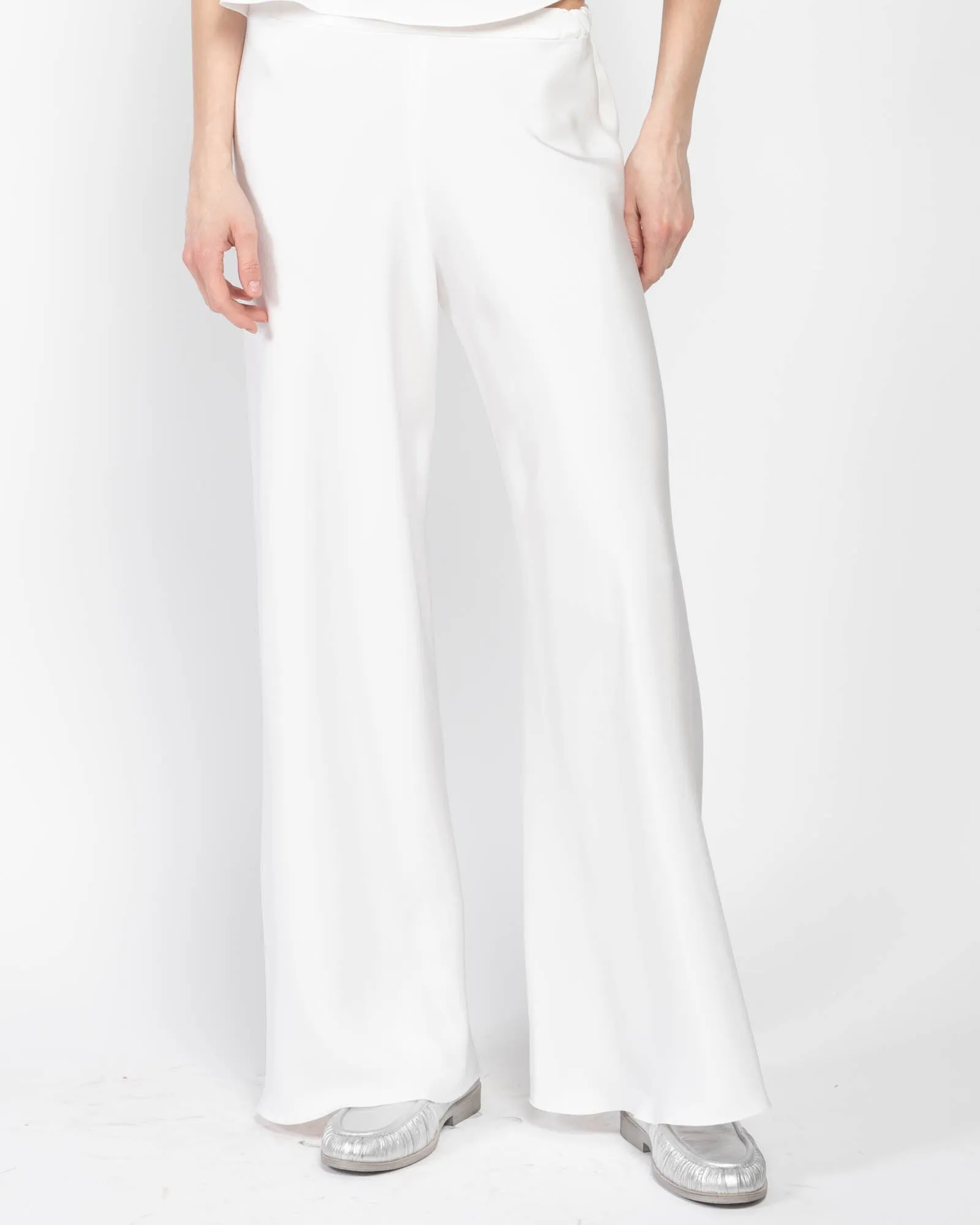 Chute Pants sold by TNT Fashion