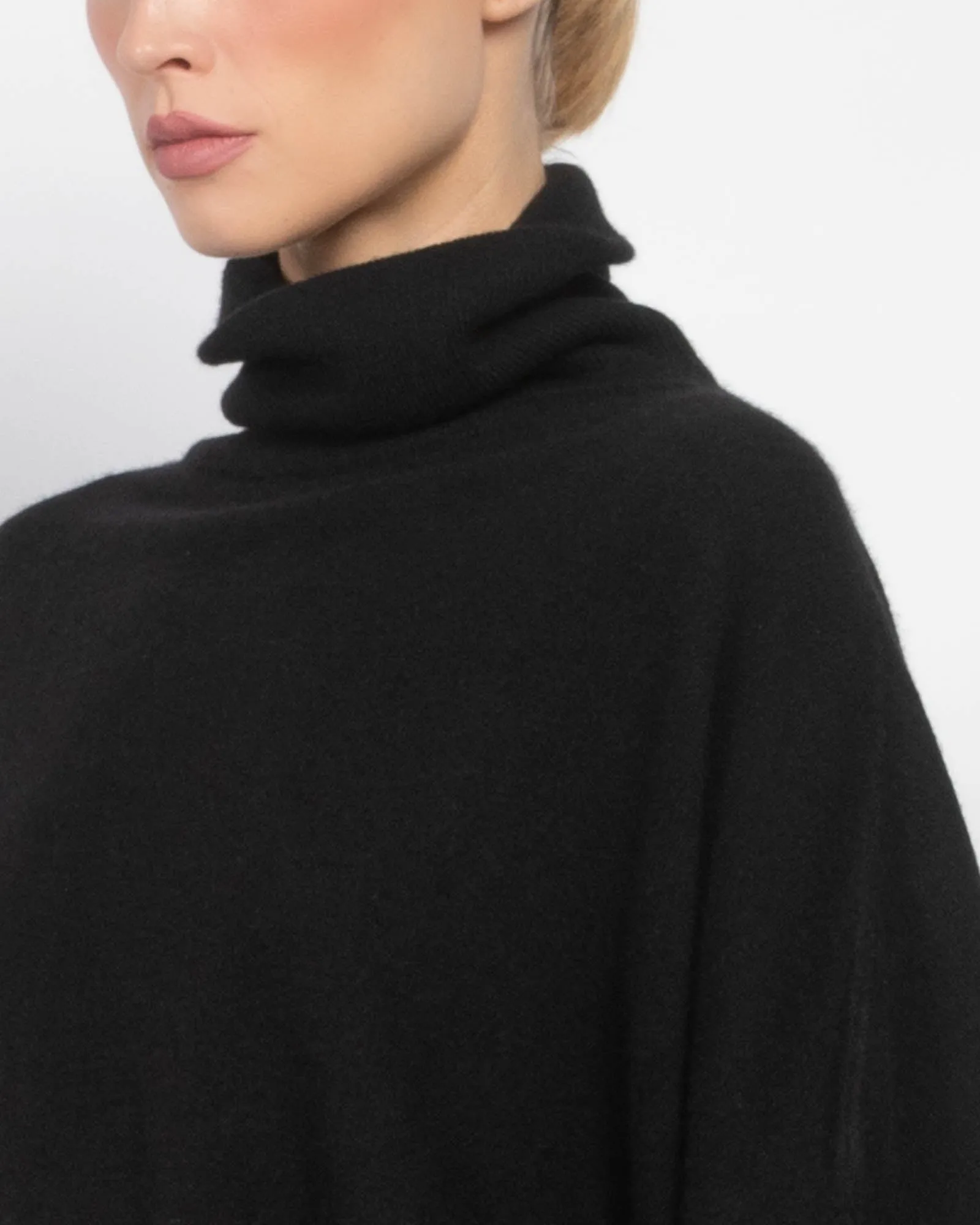Turtleneck Chunky Sweater sold by TNT Fashion product image thumbnail 5