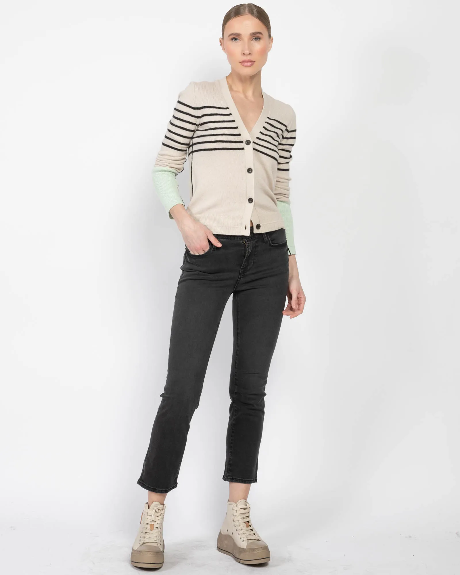 Le High Straight Jeans sold by TNT Fashion product image thumbnail 2