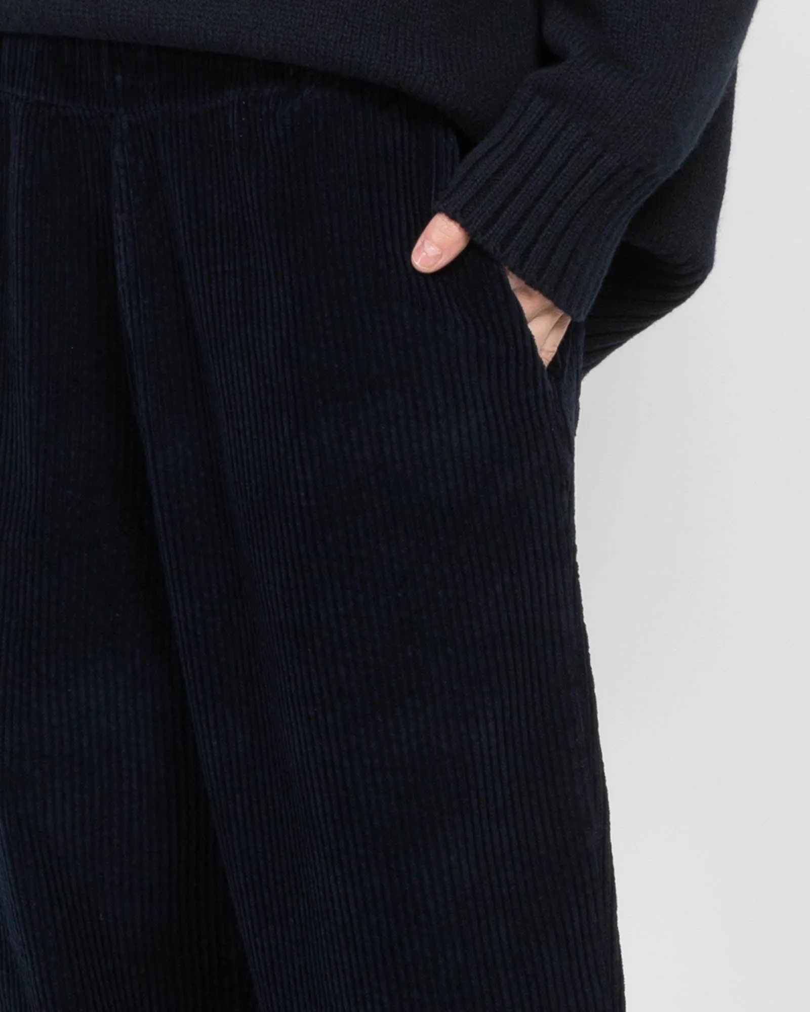 Panta Paride Pants sold by TNT Fashion product image thumbnail 5