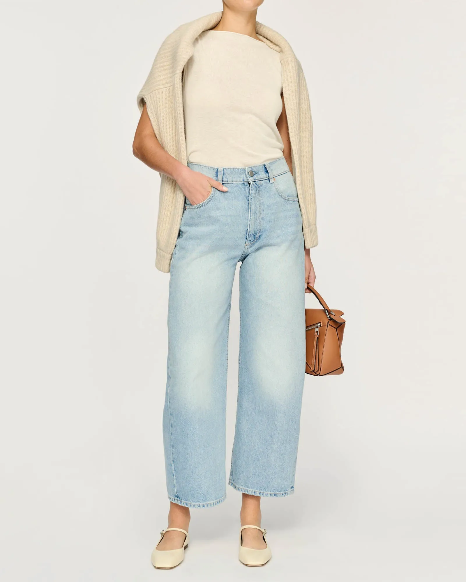 Taylor Barrel Jeans sold by TNT Fashion product image thumbnail 2
