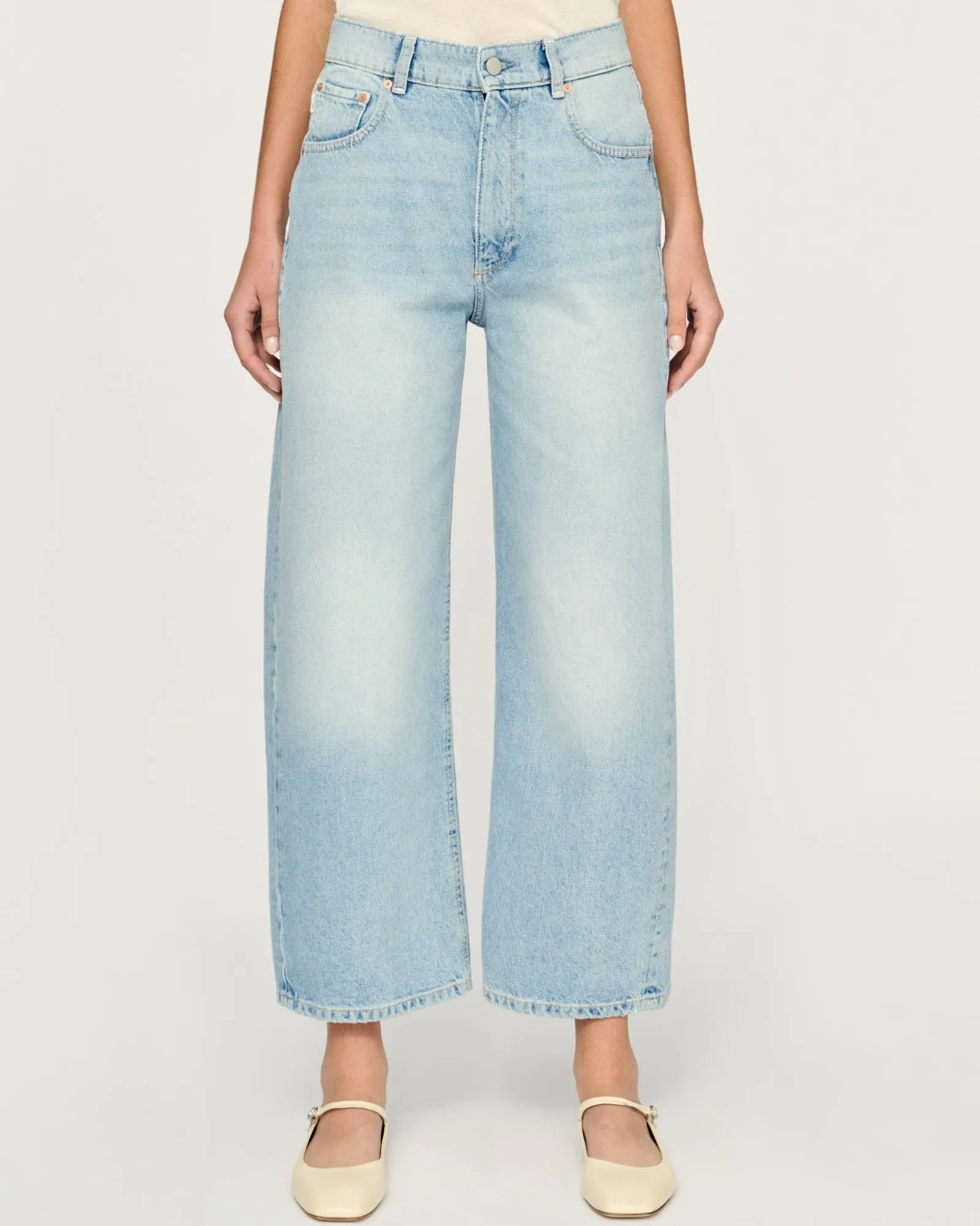Taylor Barrel Jeans sold by TNT Fashion