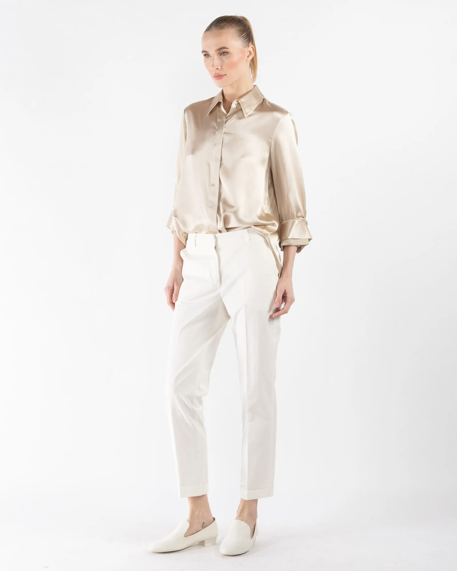 Rododendro Pants sold by TNT Fashion product image thumbnail 4