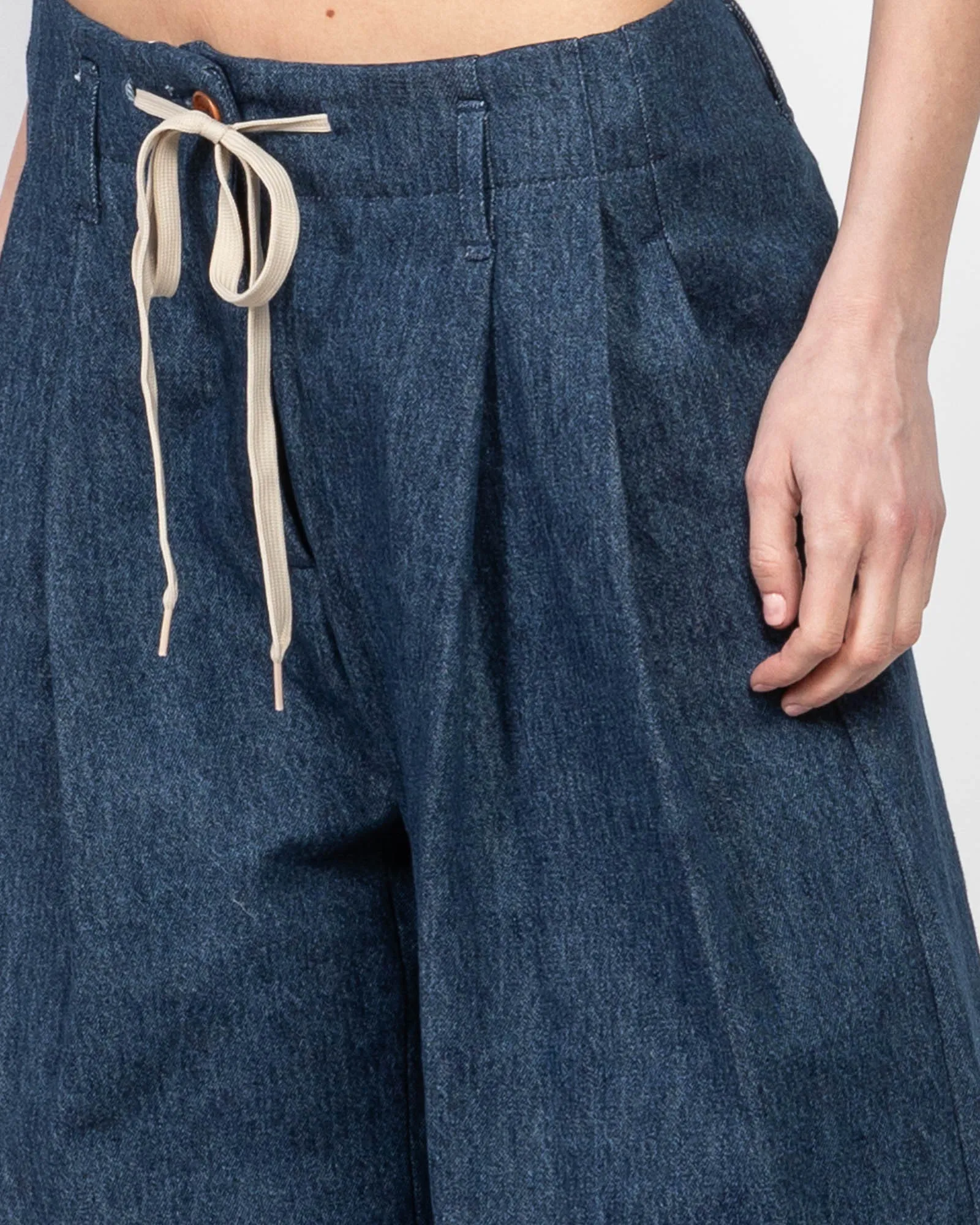 Antonie Jeans sold by TNT Fashion product image thumbnail 5