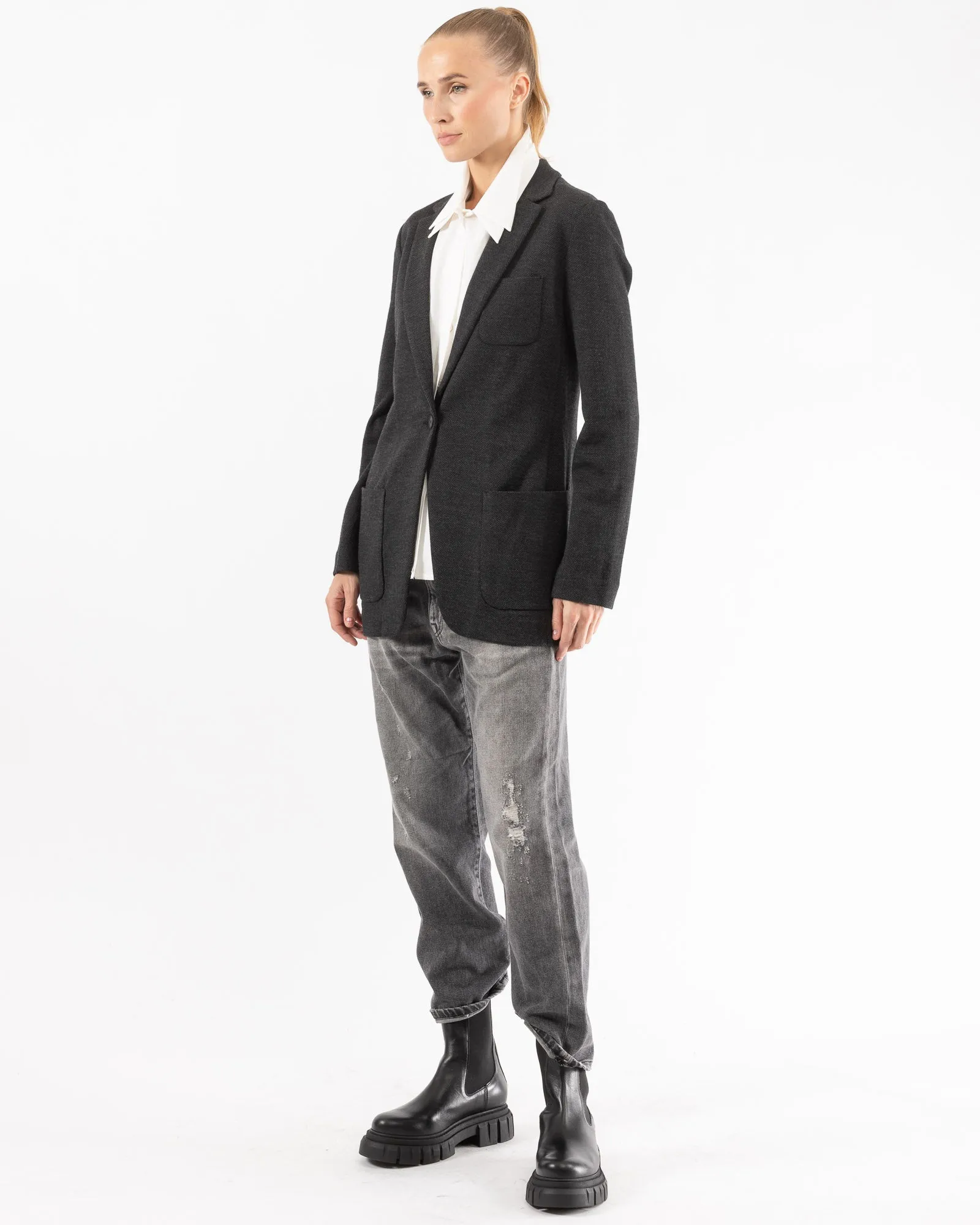 Geneve Blazer sold by TNT Fashion product image thumbnail 3