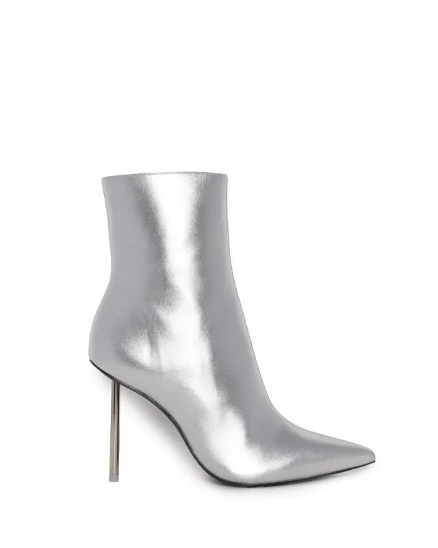 Nicola Boots sold by TNT Fashion