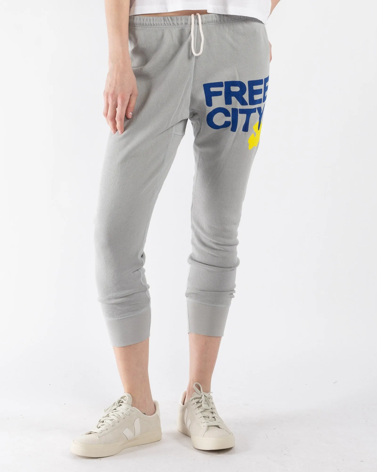 3/4 Sweatpants sold by TNT Fashion