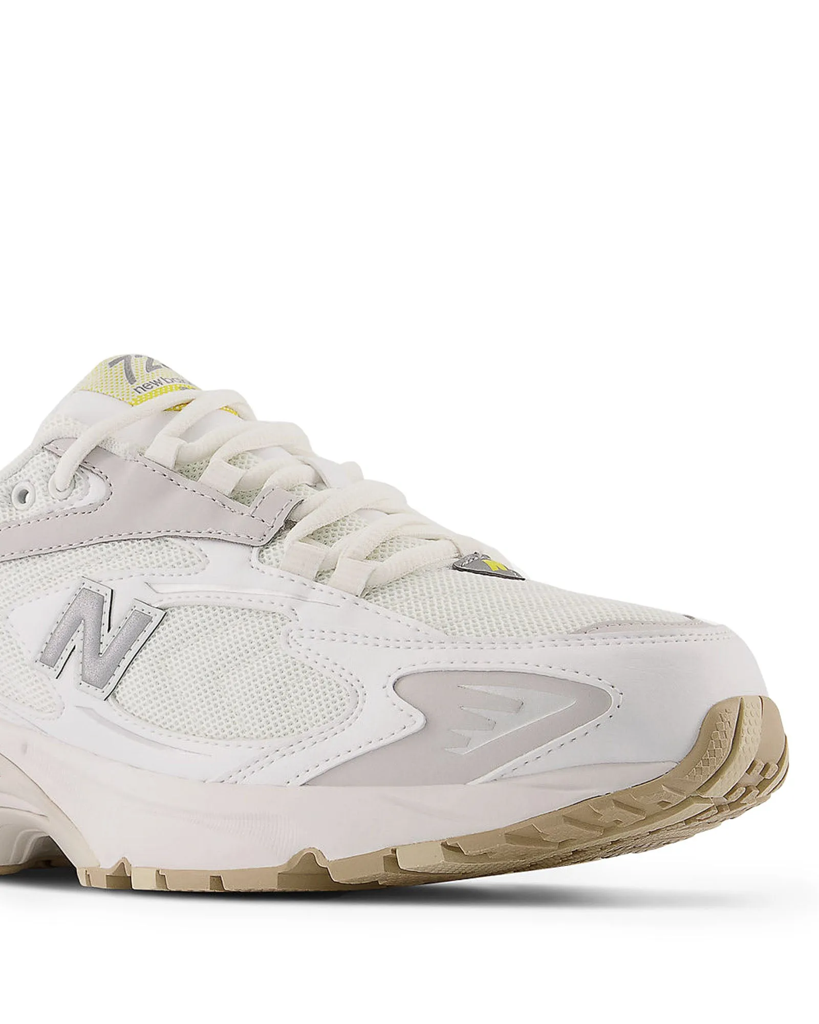 725 Sneakers sold by TNT Fashion product image thumbnail 2