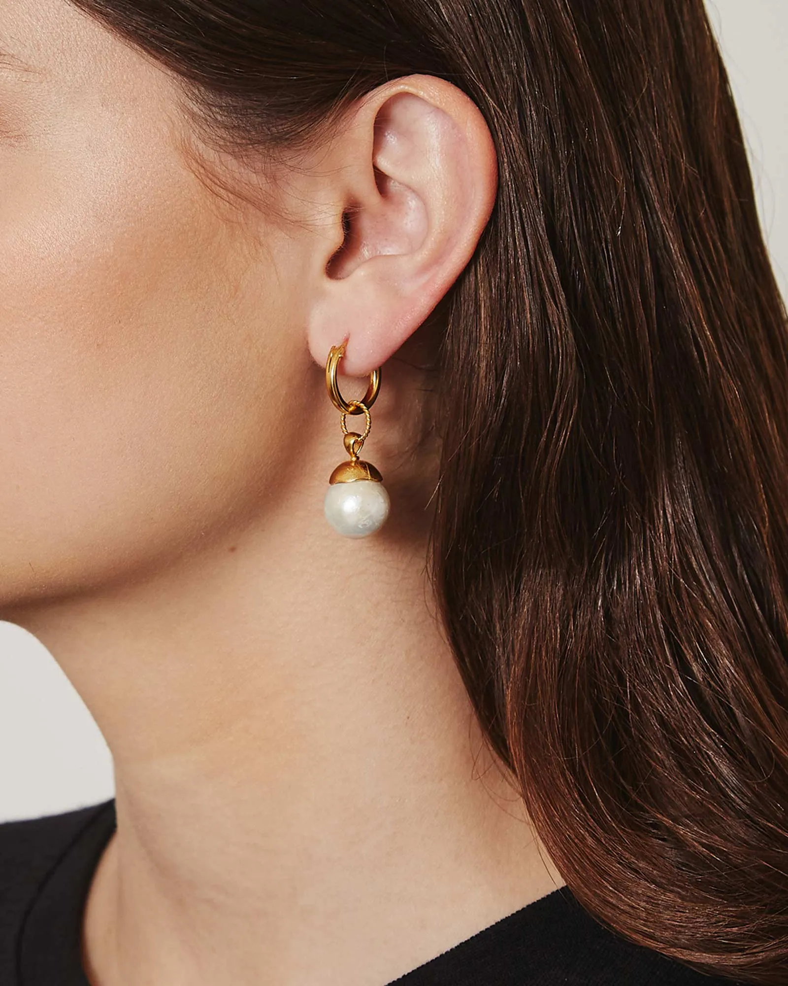 Cap Pearl Huggies sold by Blue Ruby product image thumbnail 2