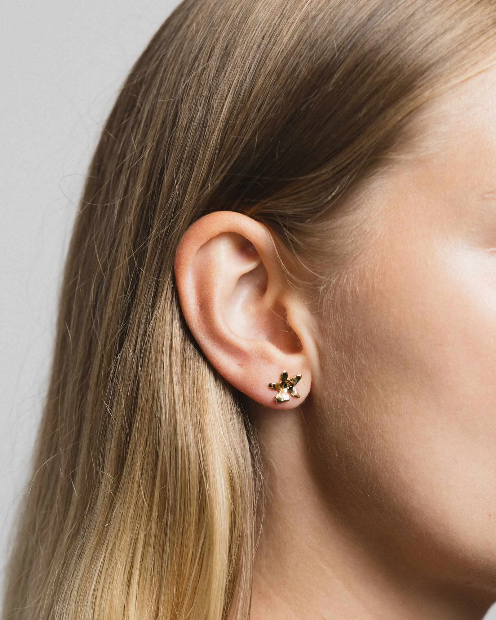 Flower Studs sold by Blue Ruby product image thumbnail 2