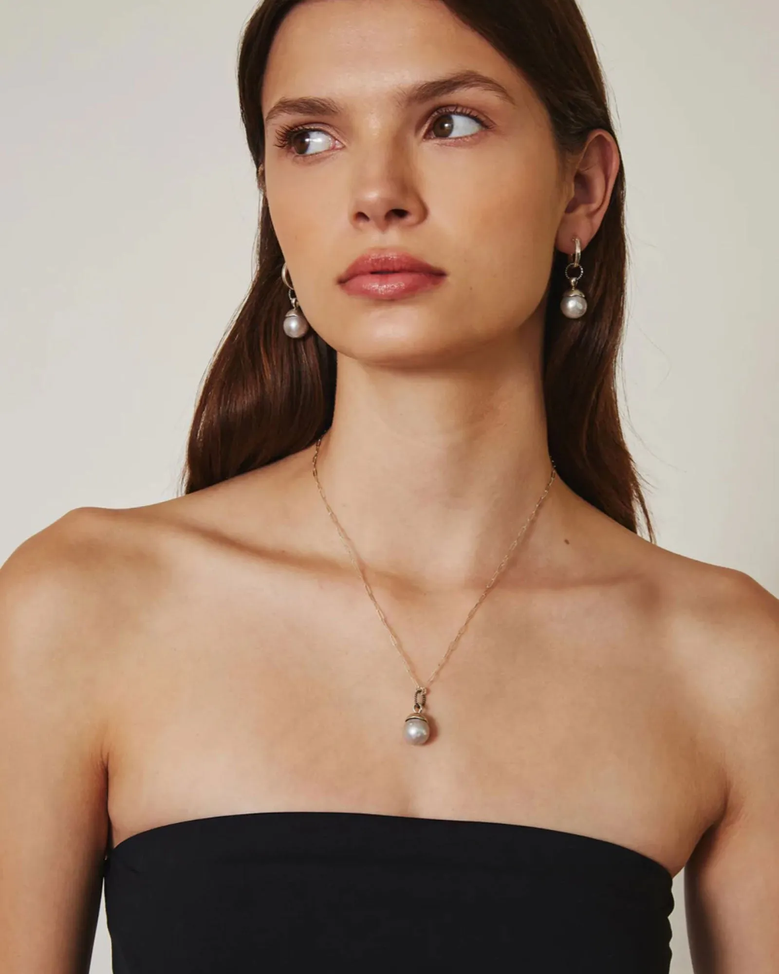 Pearl Pendant Necklace sold by Blue Ruby product image thumbnail 2