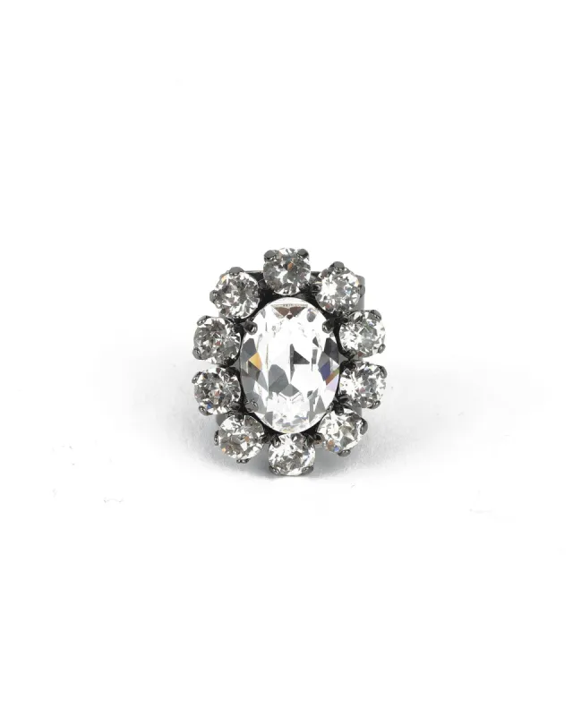 Edith Oval Ring sold by Blue Ruby