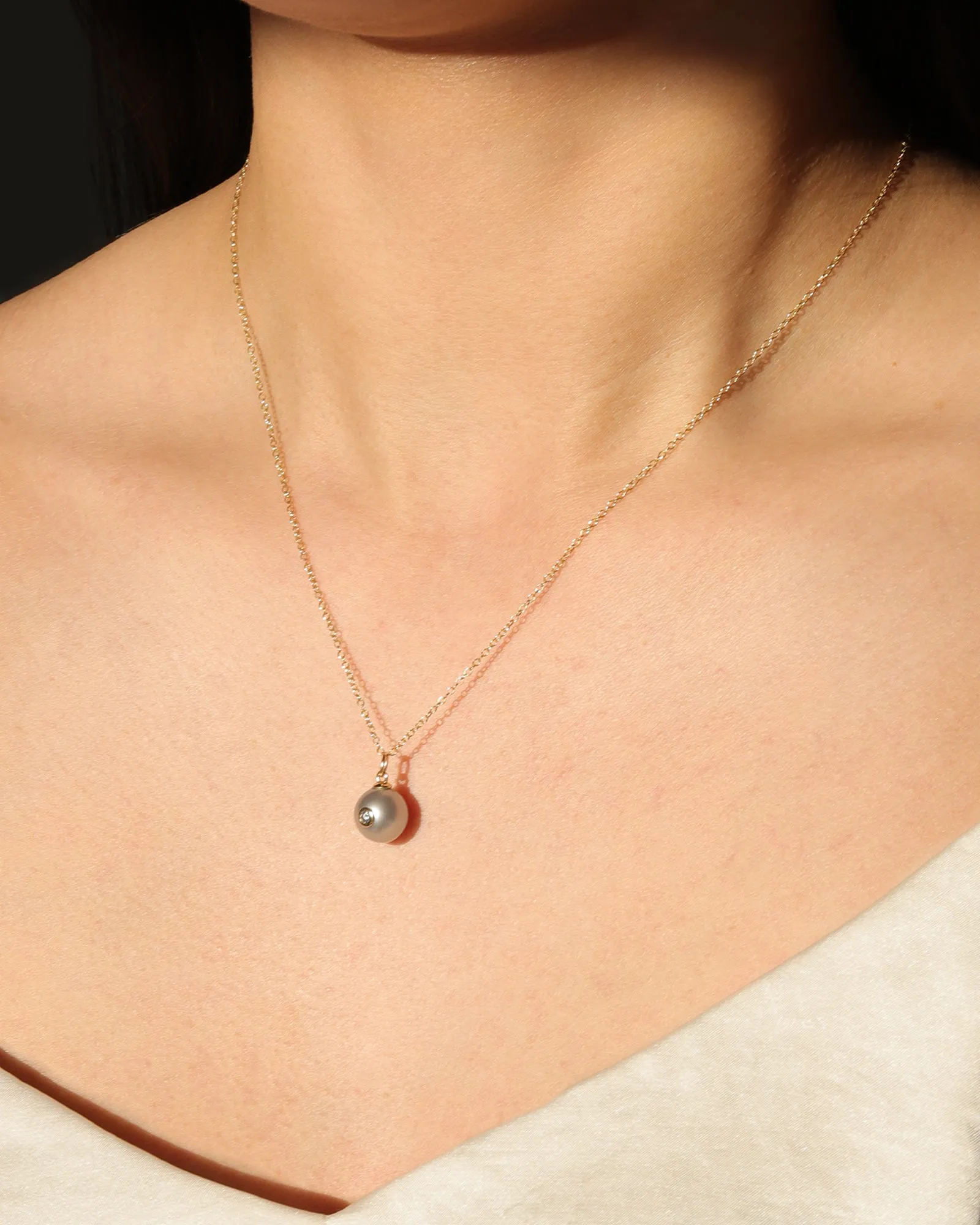 Bezel Diamond Pearl Necklace sold by Blue Ruby product image thumbnail 2